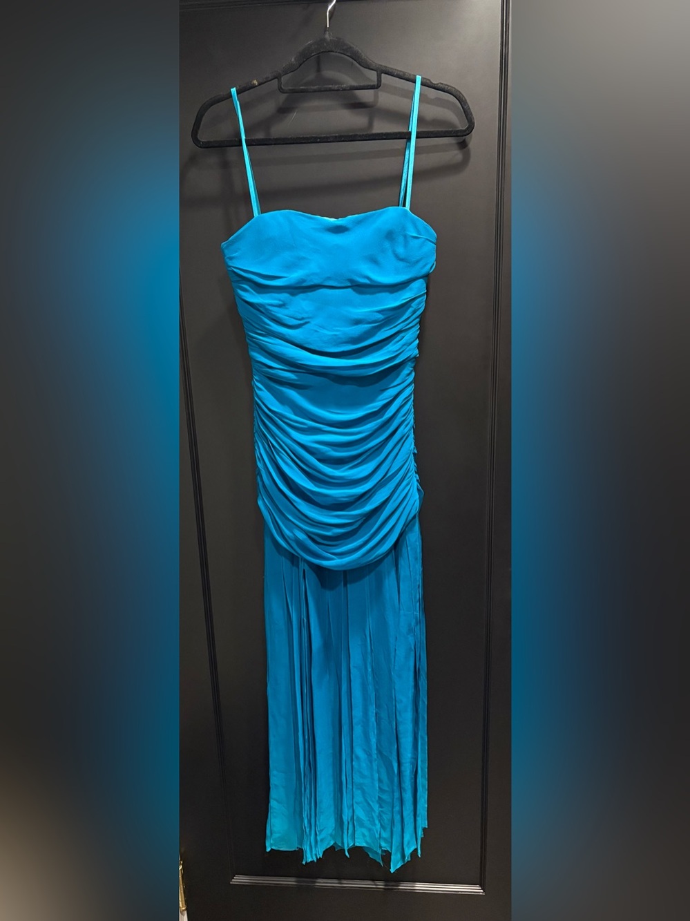 Bcbg max azria Turquoise ombrรฉ Ruched sheer legs car wash dress size 2 silk y2k